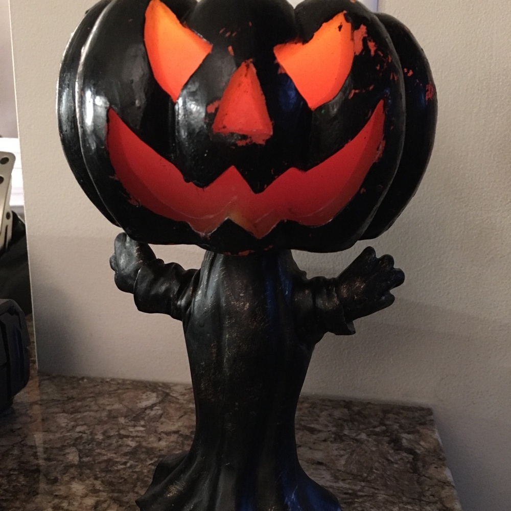 Scary Pumpkin Head Jack O'Lantern Ghost Candle - Picture 5 of 5